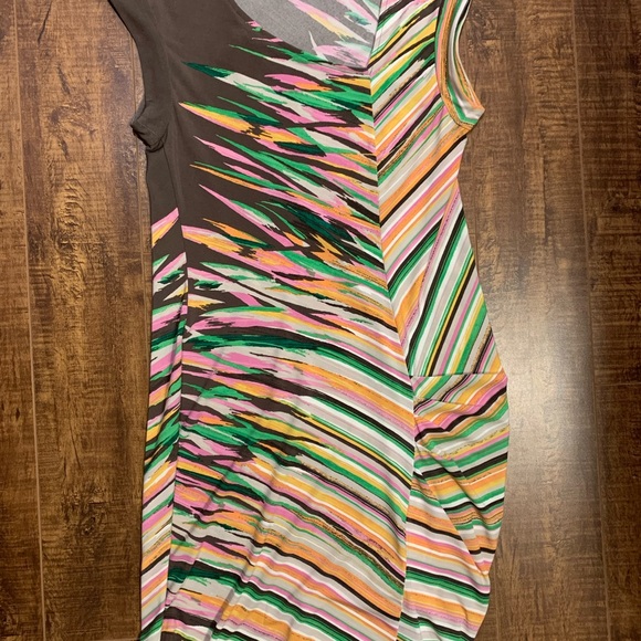 BCBG dress in excellent condition. - Picture 3 of 8